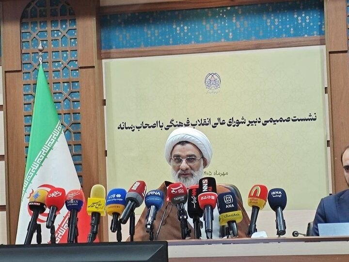دبیر شورای عالی انقلاب فرهنگی: اصلاح سهمیه‌های کنکور باید از مسیر مجلس پیگیری شود