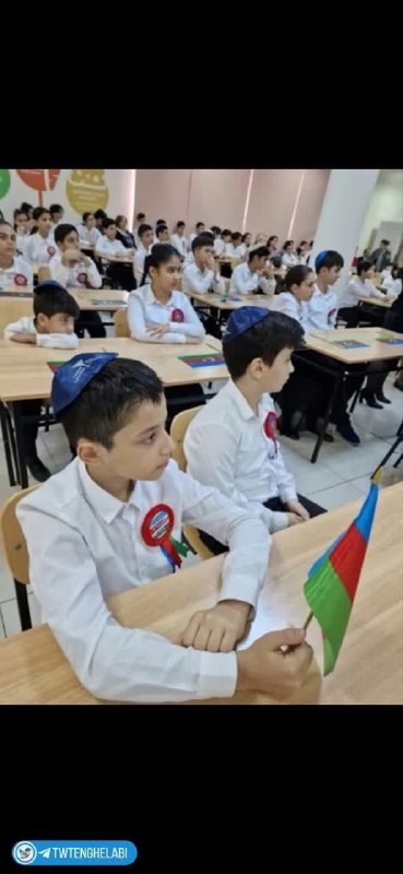 رویه متفاوت پوشش مذهبی در مدارس آذربایجان