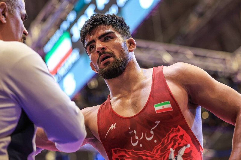 محمدمبین عظیمی به مدال برنز مسابقات جهانی کشتی آزاد زیر ۲۳ سال رسید