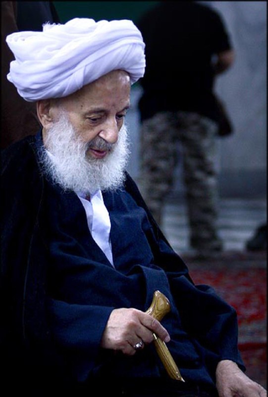 آیت‌الله مجتهدی تهرانی: بی‌رضایتی والدین، ریشه مکرر شدن مشکلات زندگی فرزند