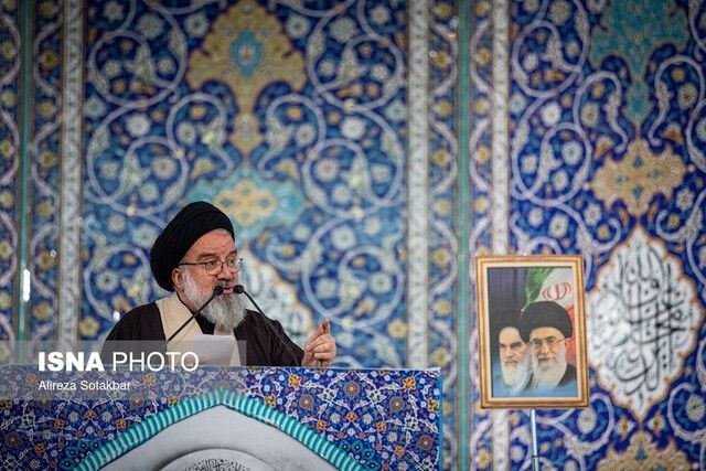 خاتمی: رزمنده‌ای که کشتی را در تنگه هرمز زد، امنیت شما را تأمین کرده است