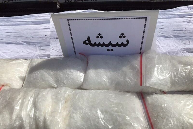 کشف ۸۰ کیلوگرم شیشه جاسازی‌شده در کامیون در رودان؛ راننده دستگیر شد