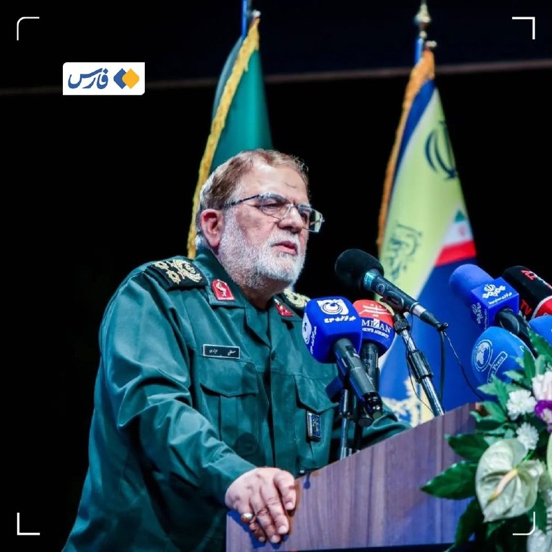 سرلشکر ایزدی: موشک‌های ایران ۷۰۰ کیلومتر حریم امنیتی در دریا ایجاد کرده