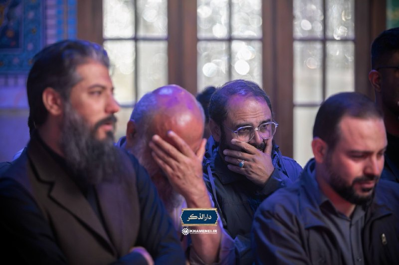 حضور هنرمندان نهضت مردمی انقلاب اسلامی در زیارت مزار شهید ایران