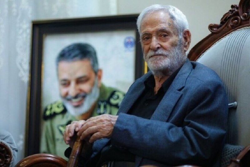 رئیس بنیاد شهید: والدین شهدا اسوه صبر و معرفت هستند