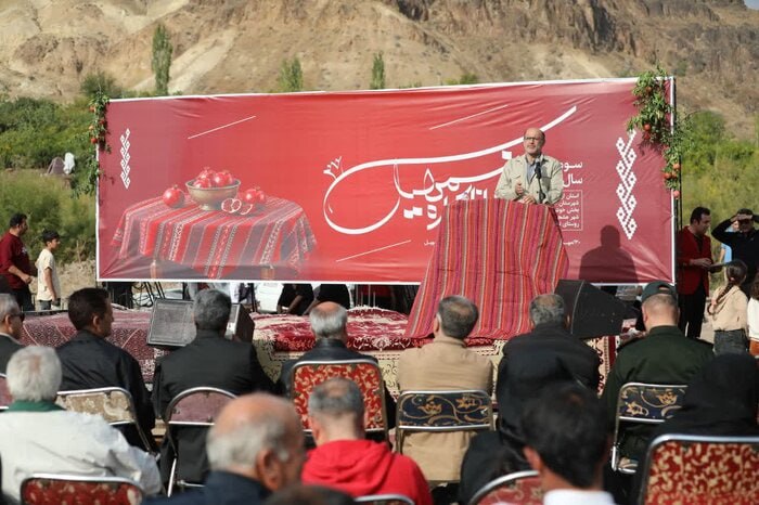 سومین جشنواره انار نمهیل، لبخند خلخال به گردشگران
