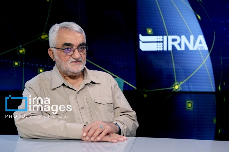 بروجردی: دوقطبی‌سازی در شرایط جنگی، خیانت به انقلاب است
