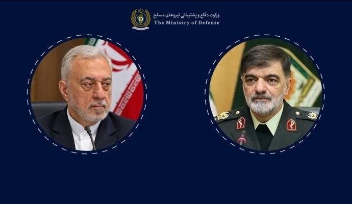 دیدار وزیر پیشنهادی دفاع با فراجا؛ تأکید بر توسعه همکاری‌های دفاعی