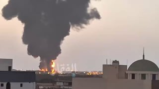 آتش‌سوزی تأسیسات نفتی آرامکو در جده بر اثر شلیک موشک یمنی