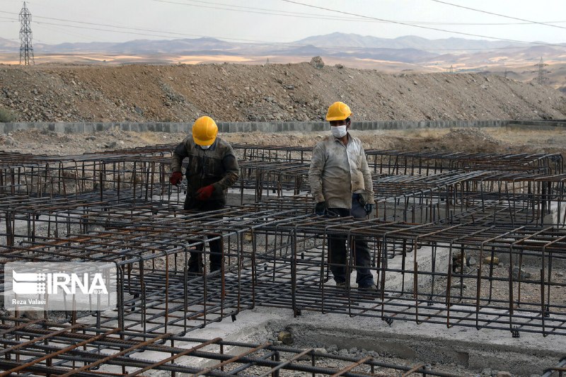 معاون وزیر راه: زمین ساخت مسکن ۱۶۳ هزار خانوار چندفرزنده تأمین شد