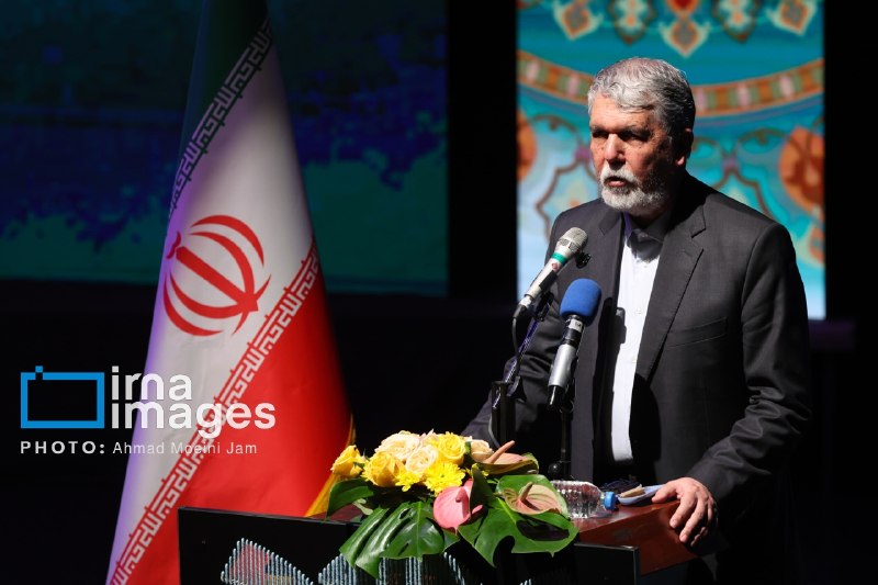 وزیر فرهنگ: سینمای کوتاه دریچه ورود و دیدن نقاط مختلف است