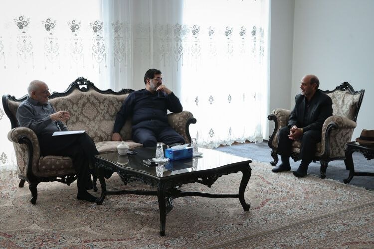 دستور رئیس‌جمهور برای پیگیری مسائل ارزی تولیدکنندگان و صادرکنندگان