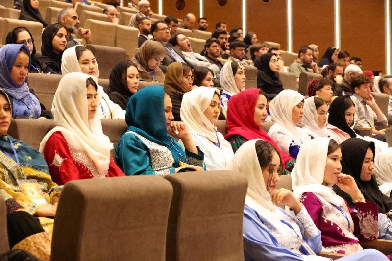 برگزیدگان سومین جایزه ملی ثریا در دانشگاه علم و صنعت معرفی شدند