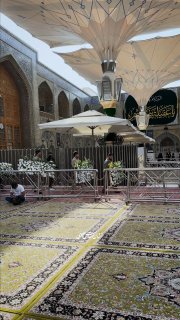 گل‌آرایی حرم امیرالمؤمنین به مناسبت ولادت حضرت زینب